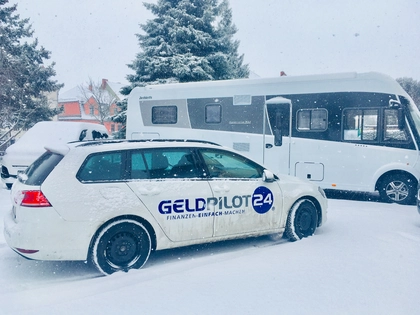 GELDPILOT24 kann digital und persönlich