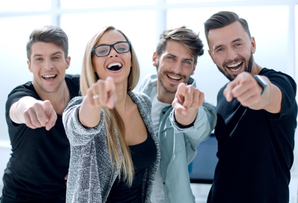 digitale*r Finanz- und Versicherungsmakler*in (m/w/d)